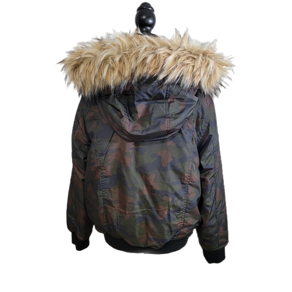 ROCAWEAR WOMENS CAMO HOODED PARKA SZ M - Picture 4 of 16